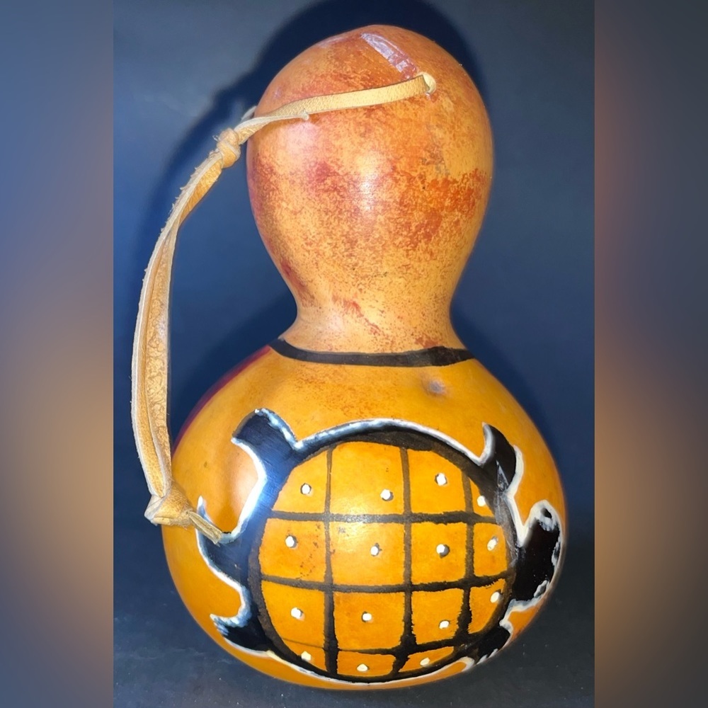 Ornament Hand Painted Gourd Sea Turtle Christmas Nature Brown 5”‎ EUC